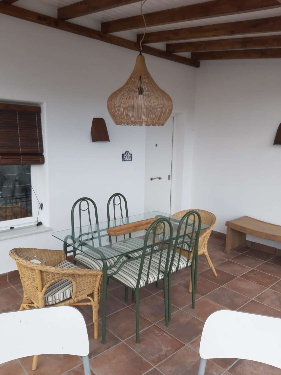 Estupenda finca de aguacates con casa-cortijo en Salobreña