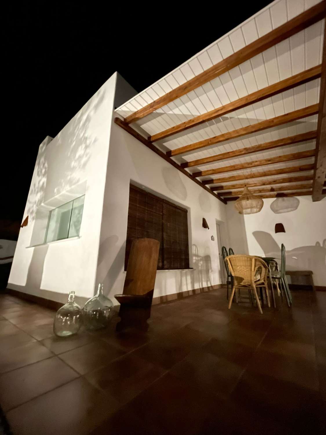 Estupenda finca de aguacates con casa-cortijo en Salobreña