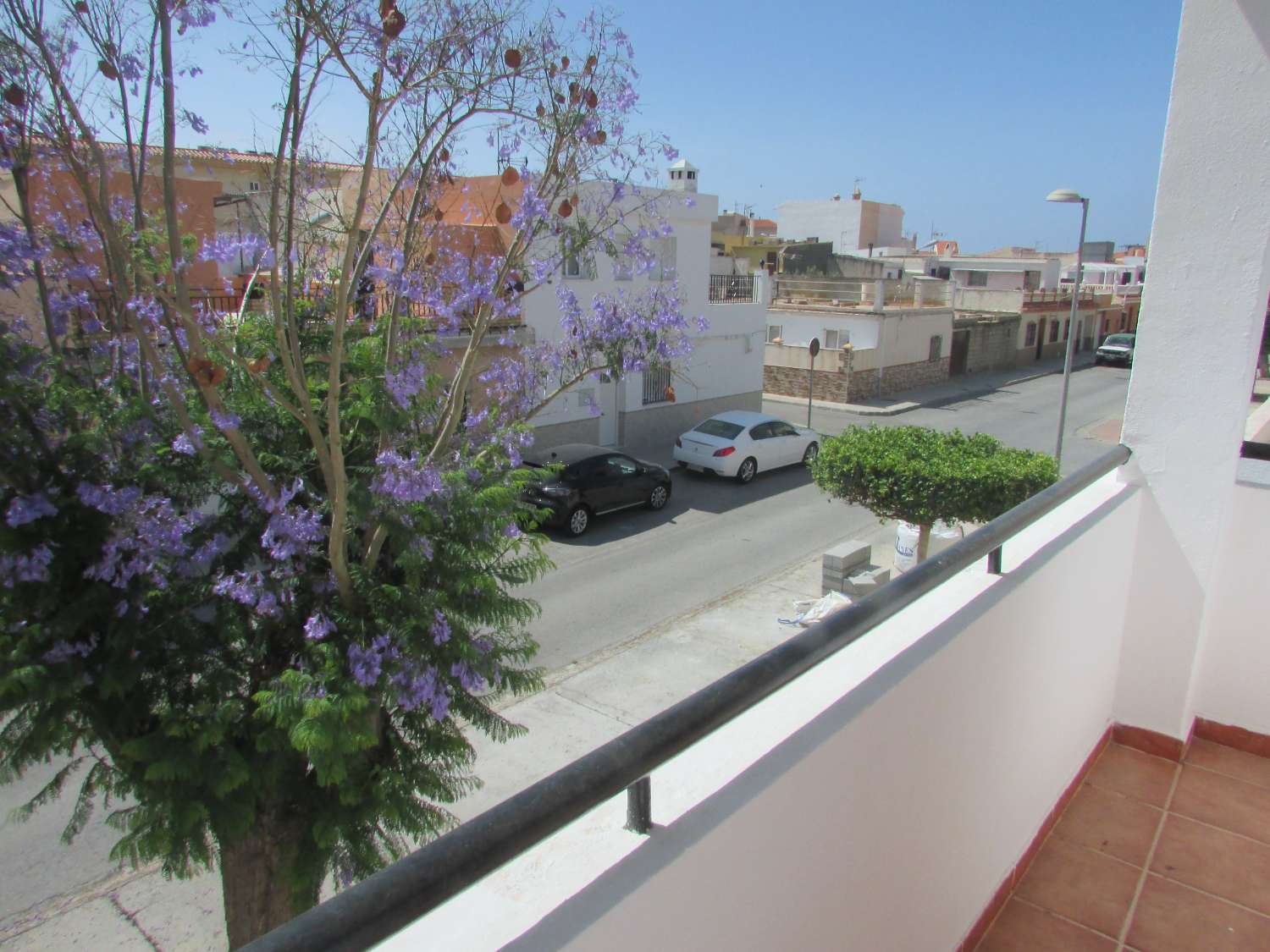 Casa adosada en zona costa a poca distancia de la playa