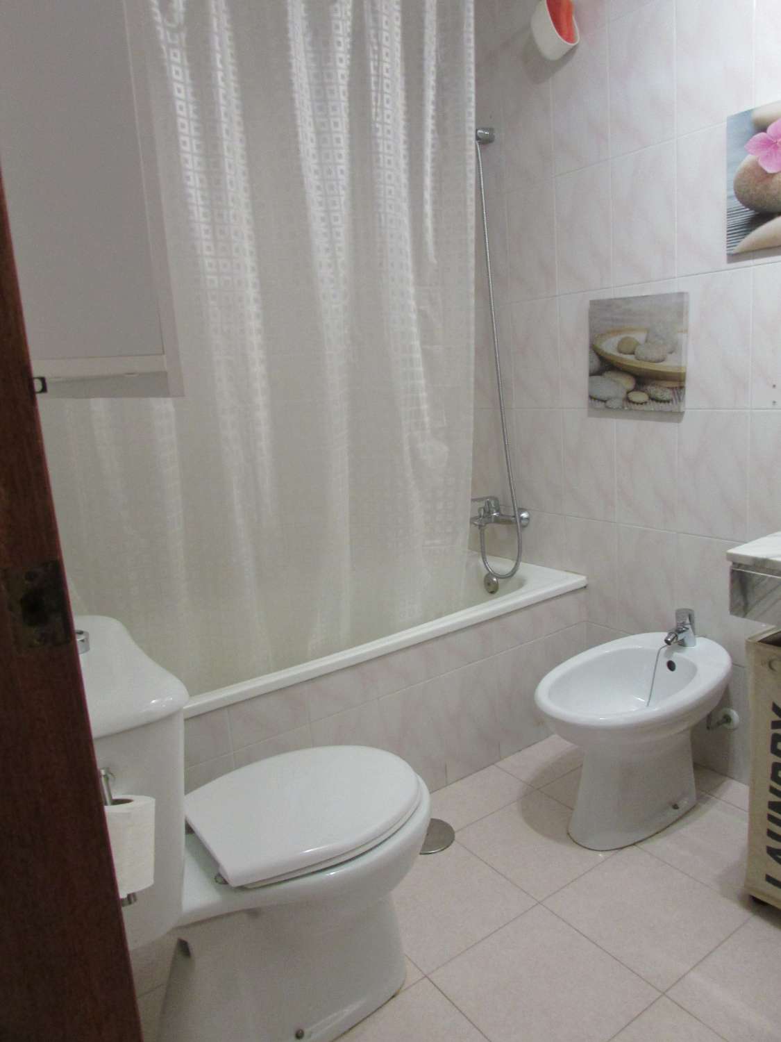 Tolle Wohnung in Calahonda, ganz in Strandnähe.