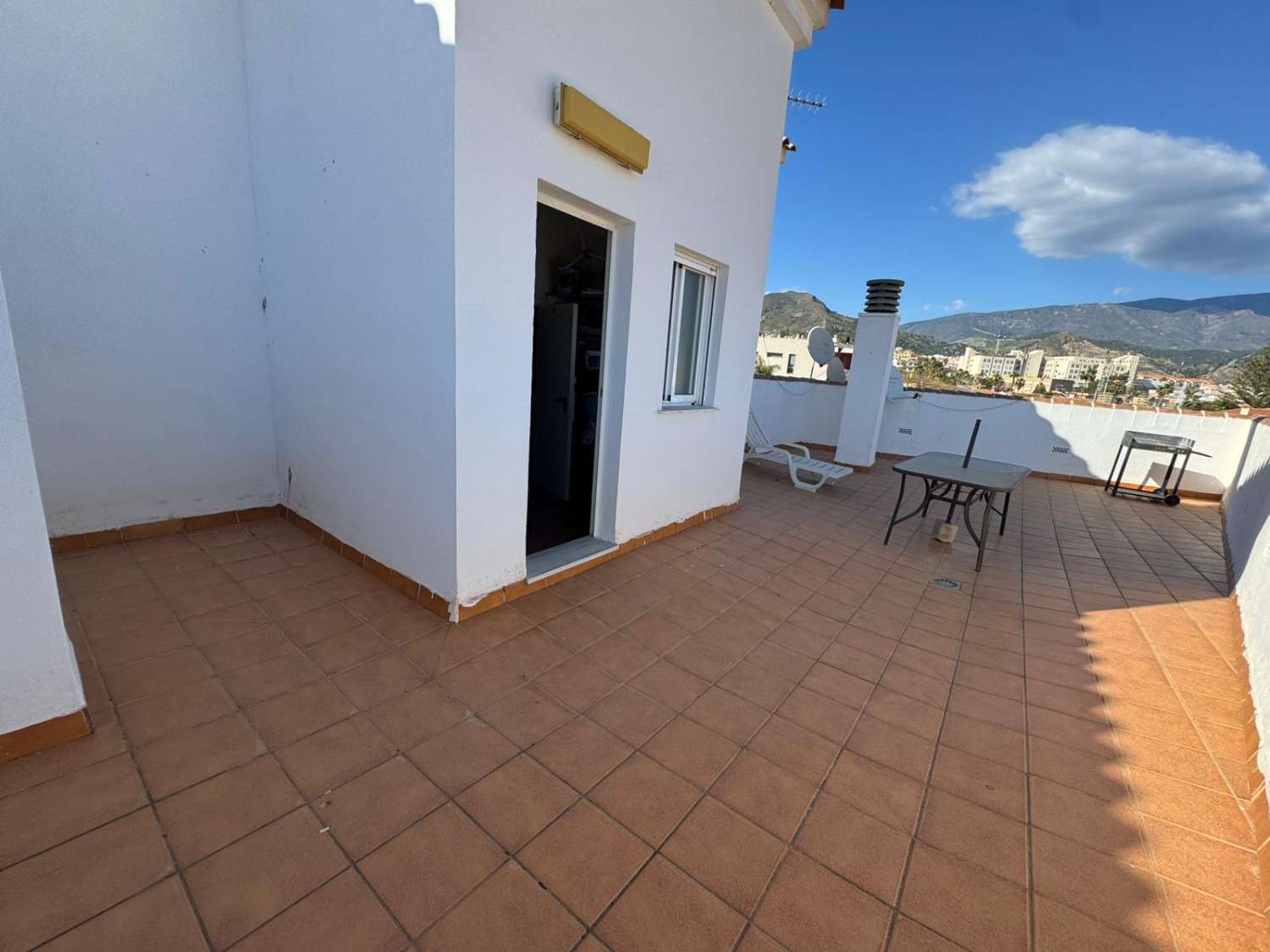 Estupendo piso en venta en Motril