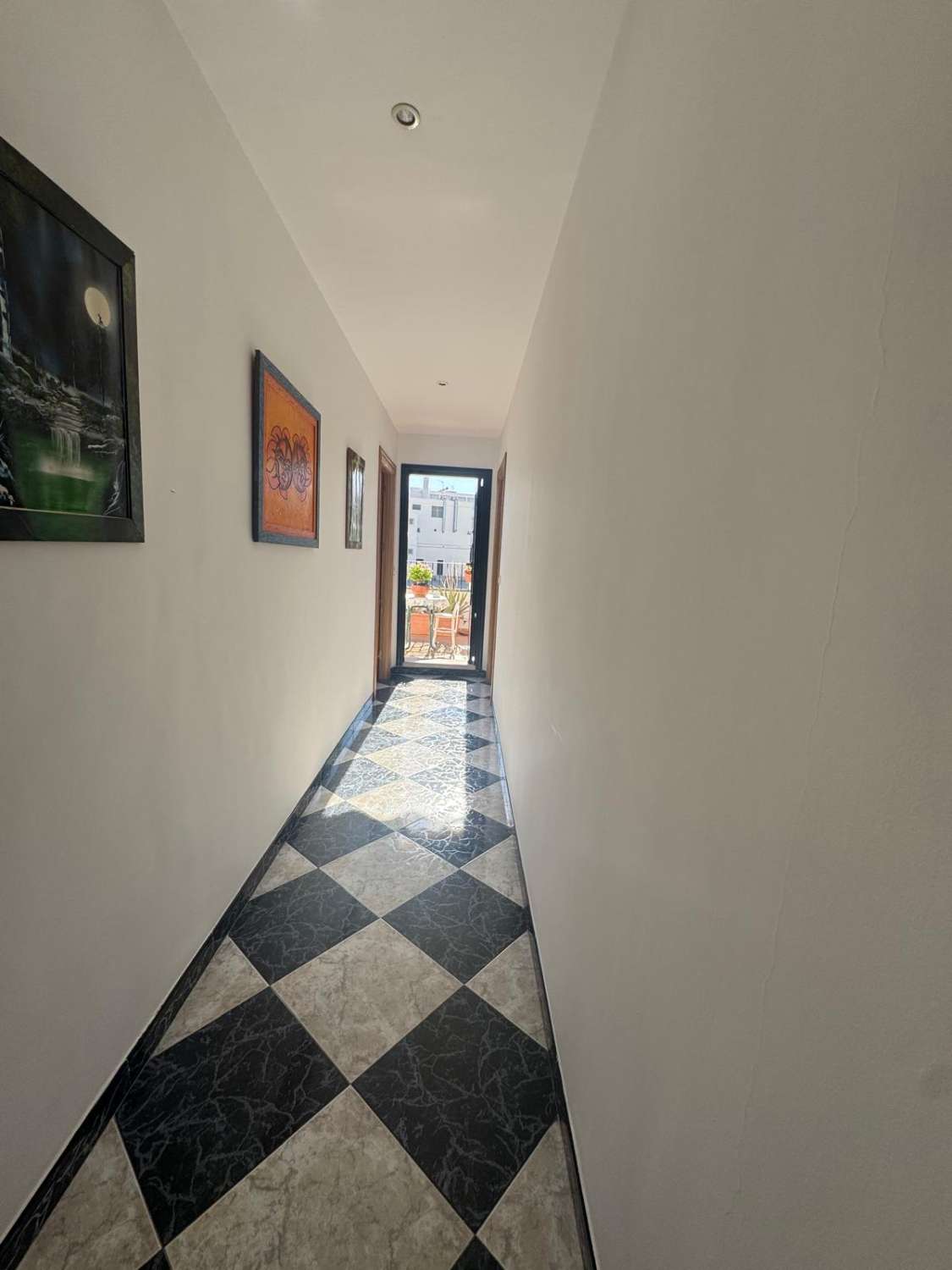 Casa en venta en zona norte de Motril