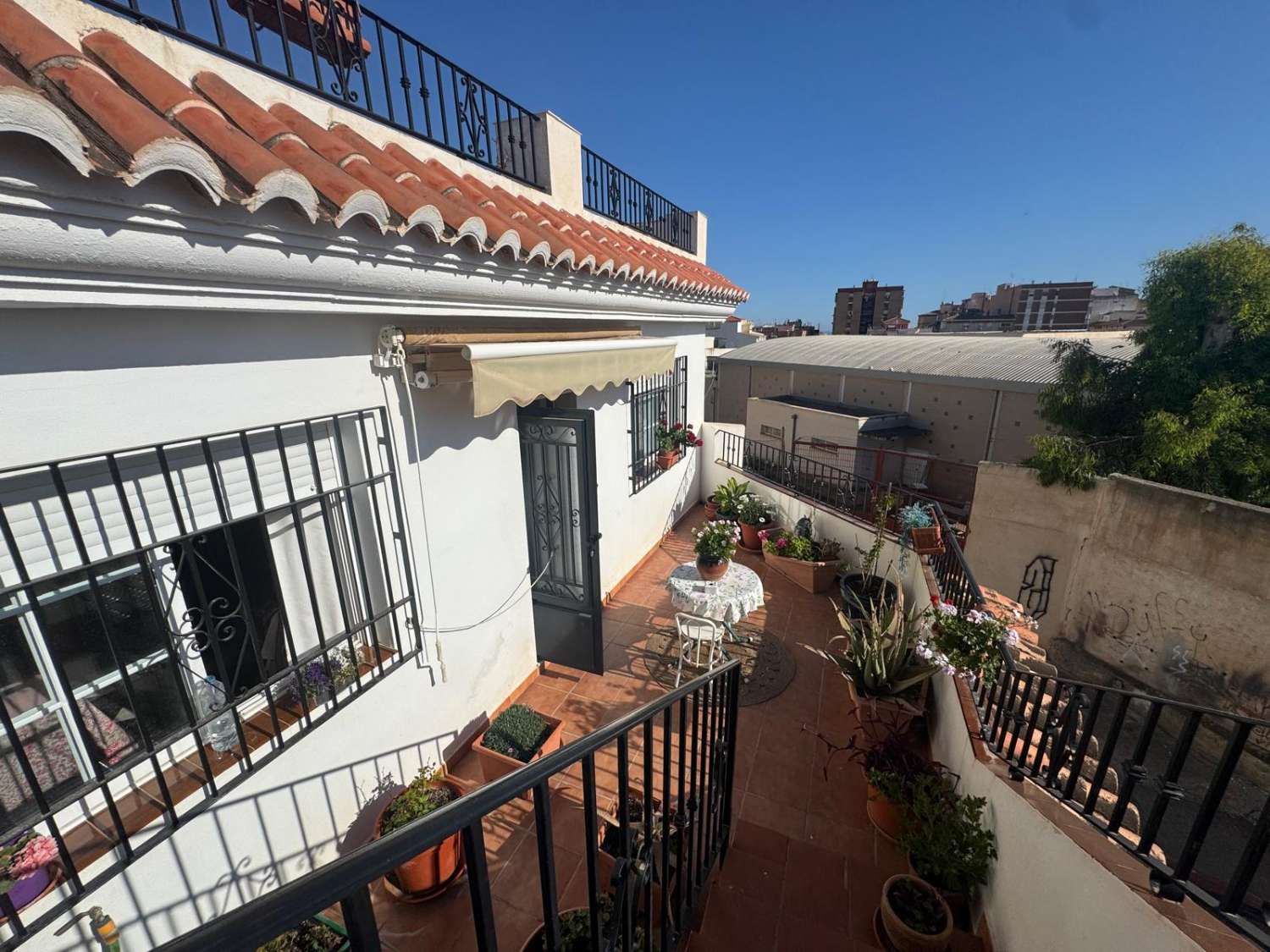 Casa en venta en zona norte de Motril